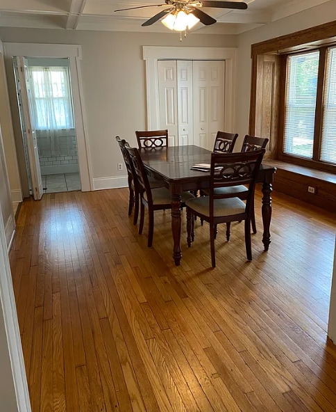 Building Photo - 860 Lancaster Ave