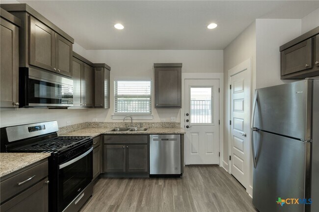 Building Photo - 1300 Black Locust Drive West