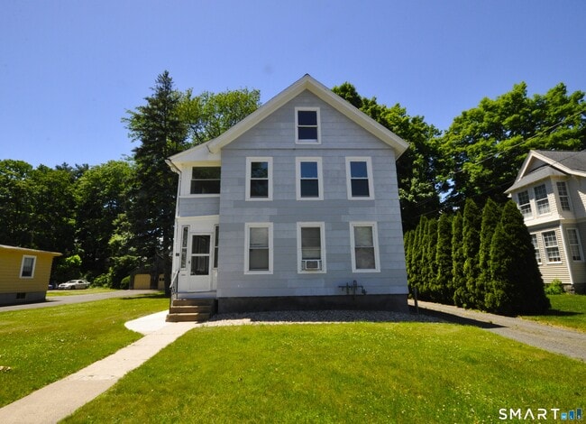 Building Photo - 17 Hough St