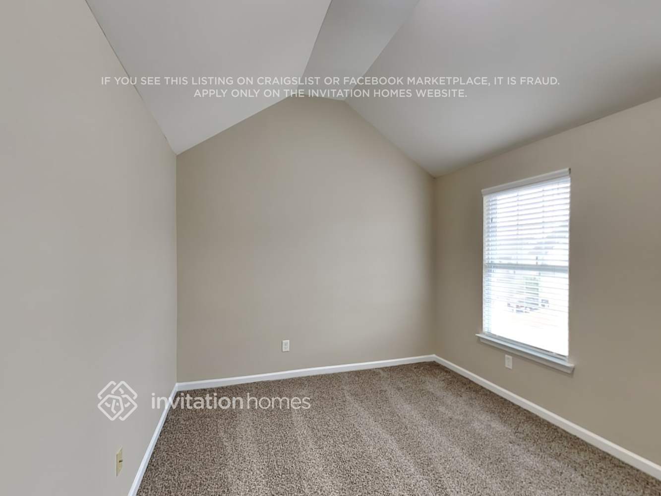 Building Photo - 4120 Arch Pass