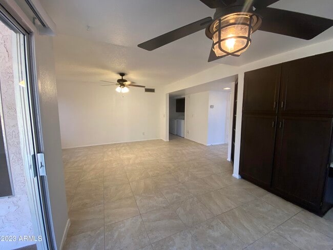 Building Photo - 7815 W Jenan Dr