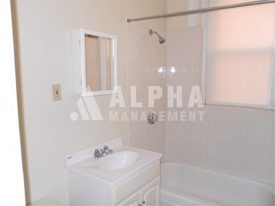 Building Photo - bedroom in Boston MA 02115
