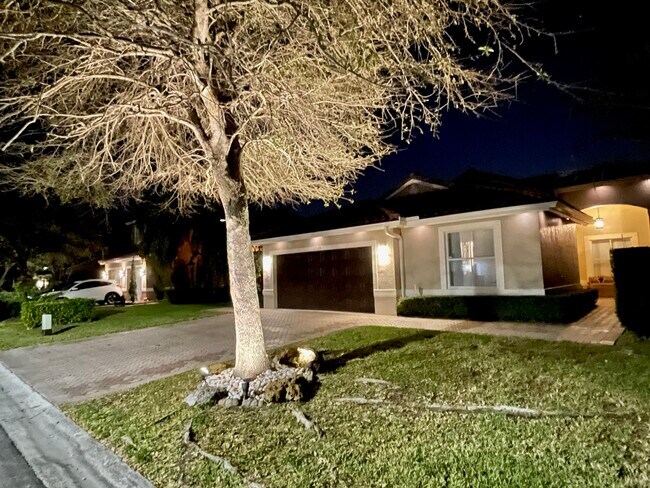 Building Photo - 13329 SW 144th Ter