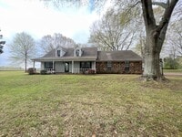 Building Photo - 11485 Sycamore Farms Rd