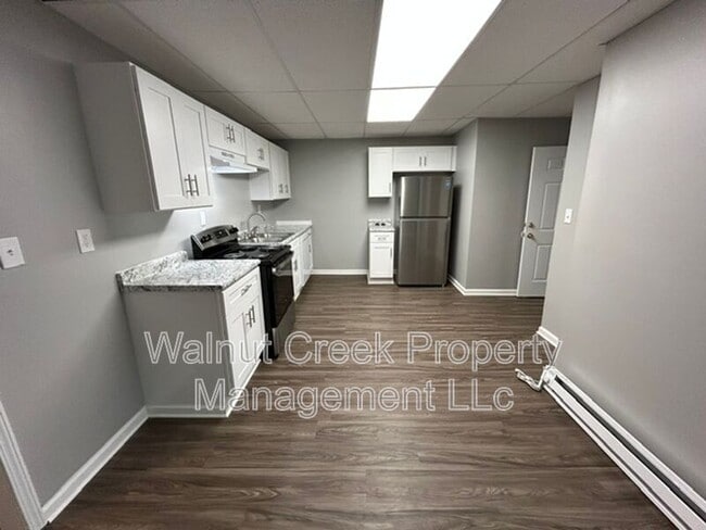 Building Photo - 203 Florida