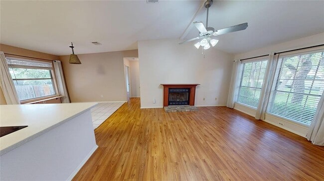 Building Photo - 3007 Blazing Star Trail