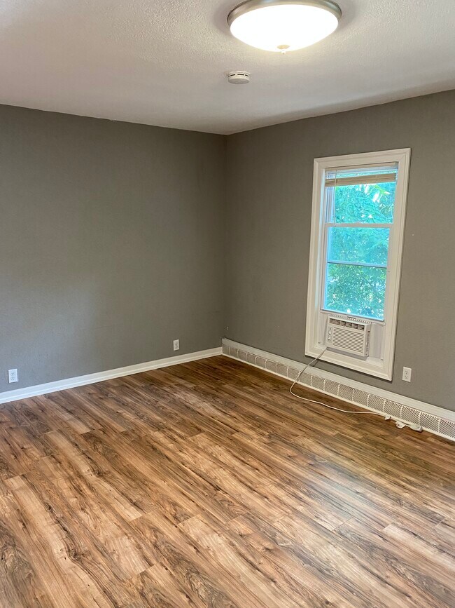 Building Photo - 59 Oxford Rd