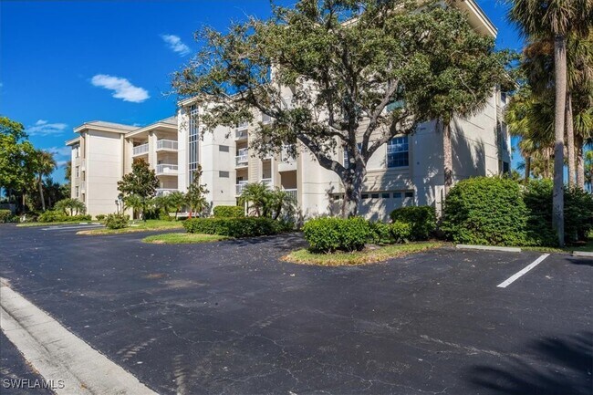 Building Photo - 4130 Bayhead Dr