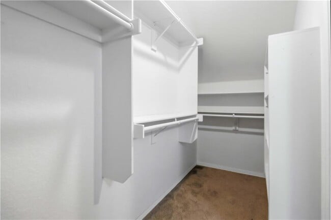 Building Photo - 1299 N Sicily Ln