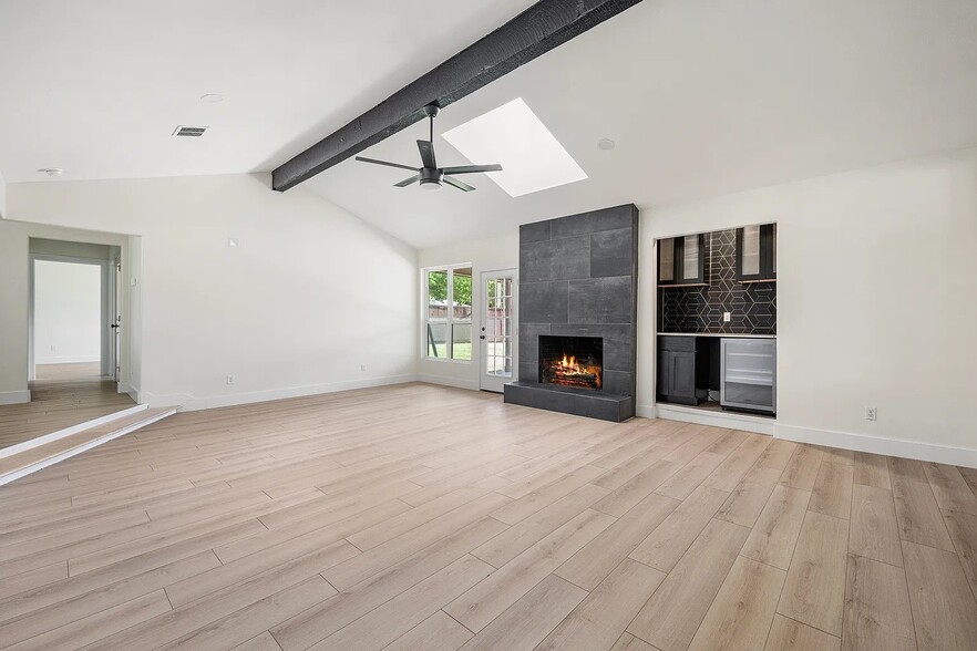 Building Photo - 2609 Dalgreen Dr