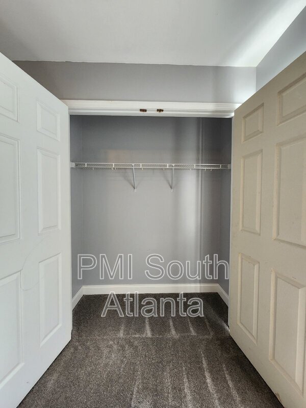 Building Photo - 2085 Winding Crossing Trail