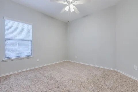 Building Photo - 613 Gannet Trl