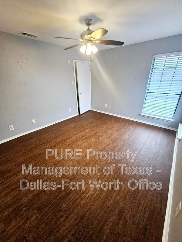 Building Photo - 814/103 Castleglen Drive