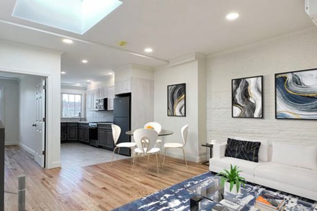 Building Photo - 207 Court St