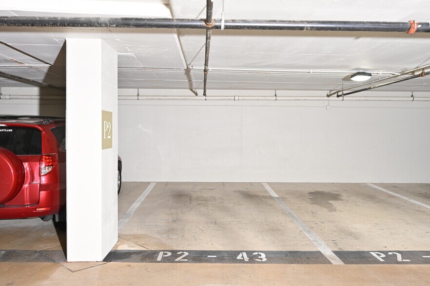 Secure garage parking spot - 350 G St SW