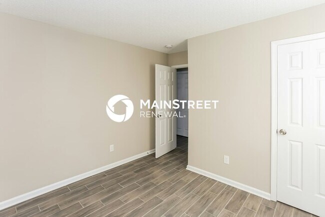 Building Photo - 824 St Andrews Pl