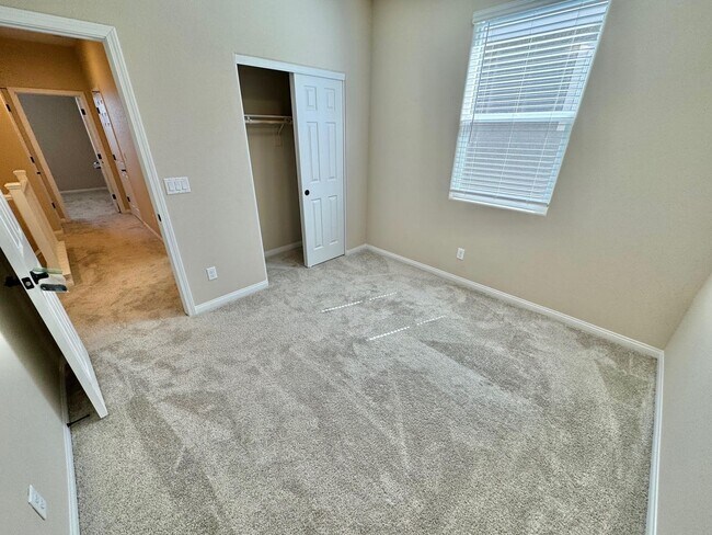 Building Photo - RICHMOND AMERICAN DESIGNER HOME FEATURING ...