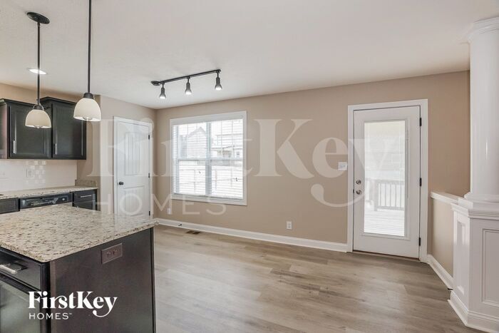 Building Photo - 3765 Windhaven Dr