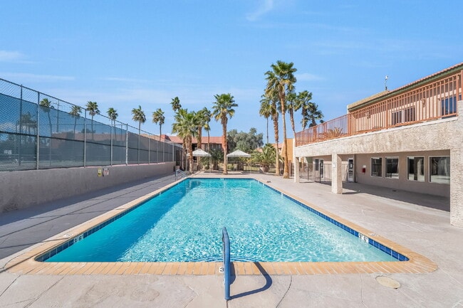 Building Photo - Guard Gated Community - 2 bedroom and 1 bathroom, Upstairs Unit Private Balcony Over looking Park...