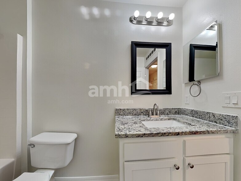 Building Photo - 3416 Steelgate Ct