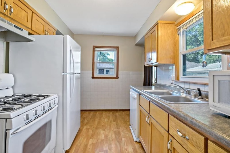 Building Photo - 7534 4th St NE