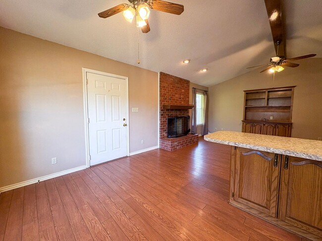 Building Photo - COMING SOON! 3 Bed 2 Bath on 2 Acres in Bullard!