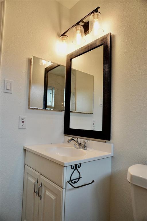 Building Photo - 10519 Sagetrail Dr