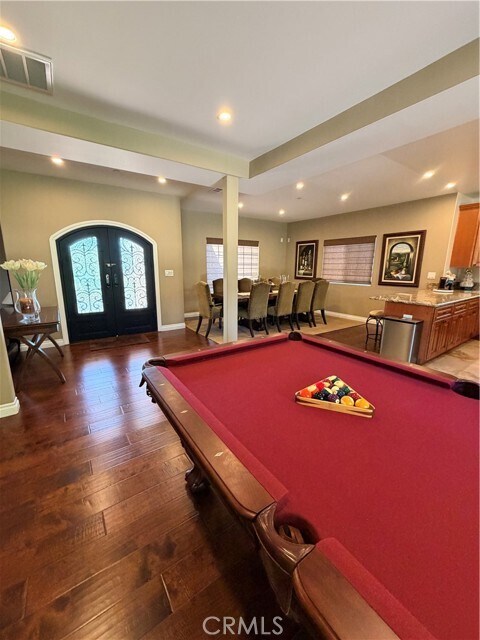 Building Photo - 104 Avenida Caballeros