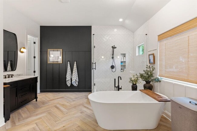 Building Photo - 224 Magnolia Blossom Cove