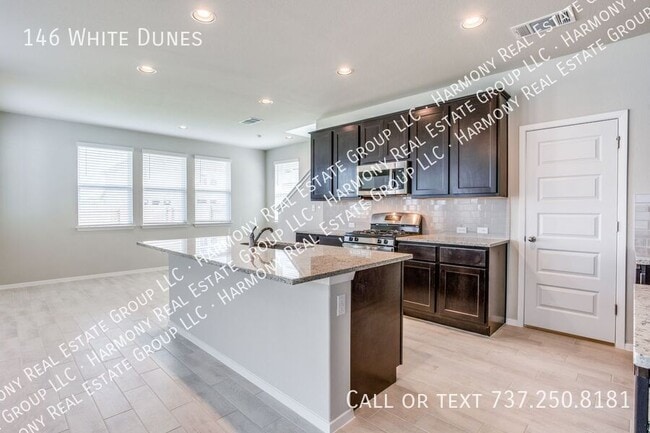 Building Photo - 146 White Dunes Dr