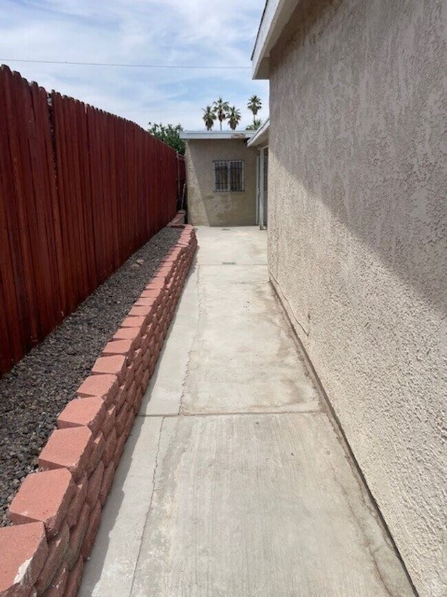 Building Photo - 2283 Natalie Ave