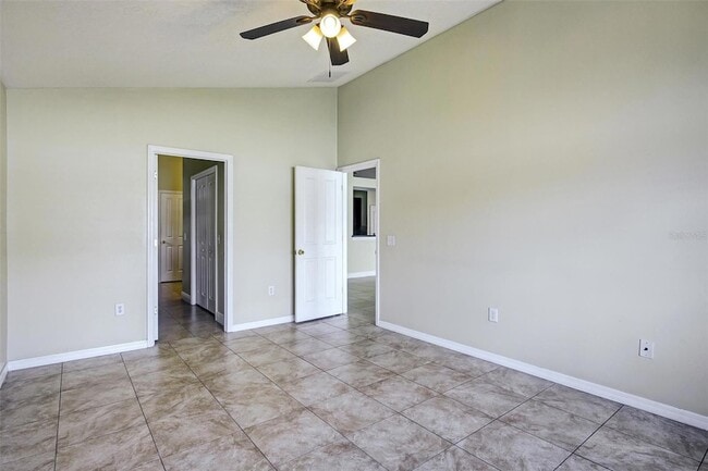 Building Photo - 2709 Lucas Lakes Ln