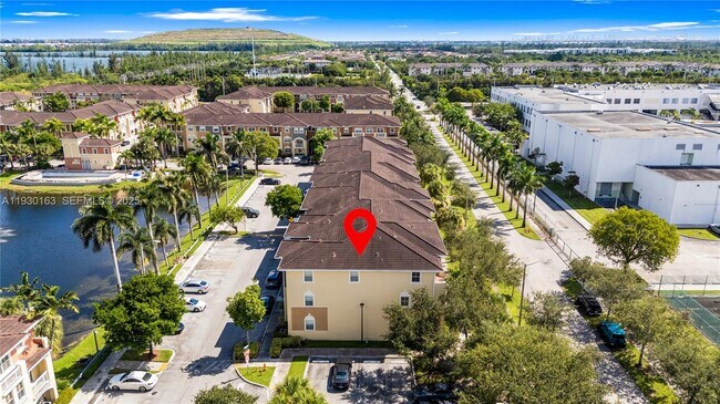 Building Photo - 10800 NW 88th Terrace