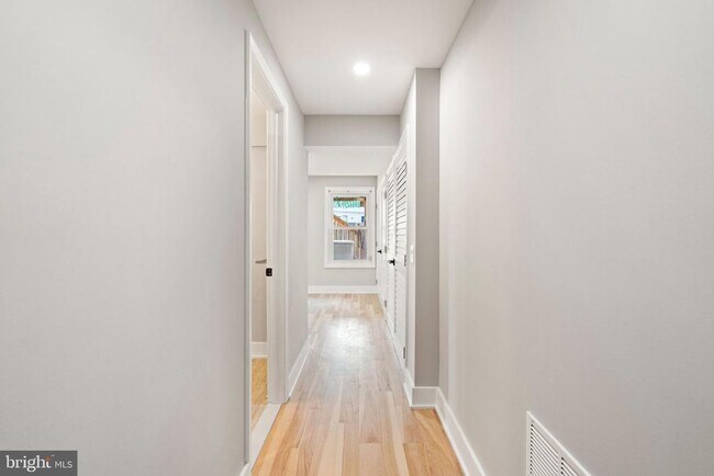 Building Photo - 13466 Foxlease Ct