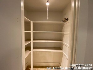 Building Photo - 2811 Woodbury St