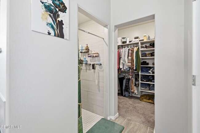 Building Photo - 1052 Summer Breeze Pl