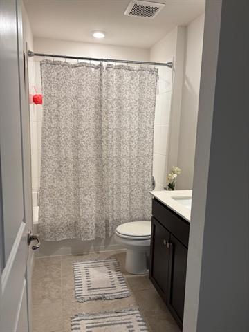 Building Photo - 1004 Tall Grass Dr