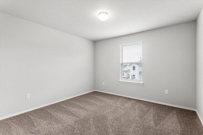 Building Photo - 4909 Sea Salt Dr