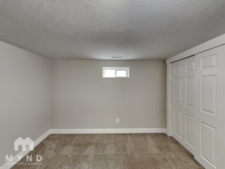 Building Photo - 8446 W 3450 S