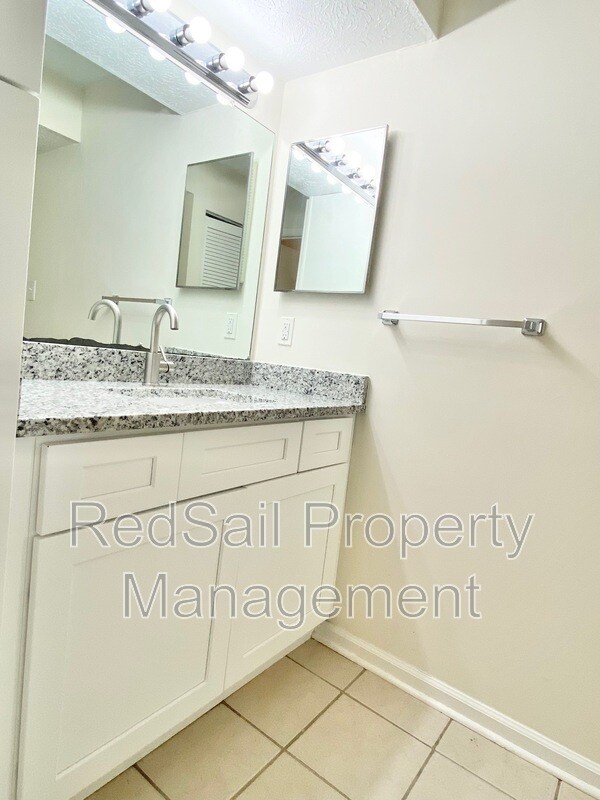 Building Photo - 129 Haverford Ct