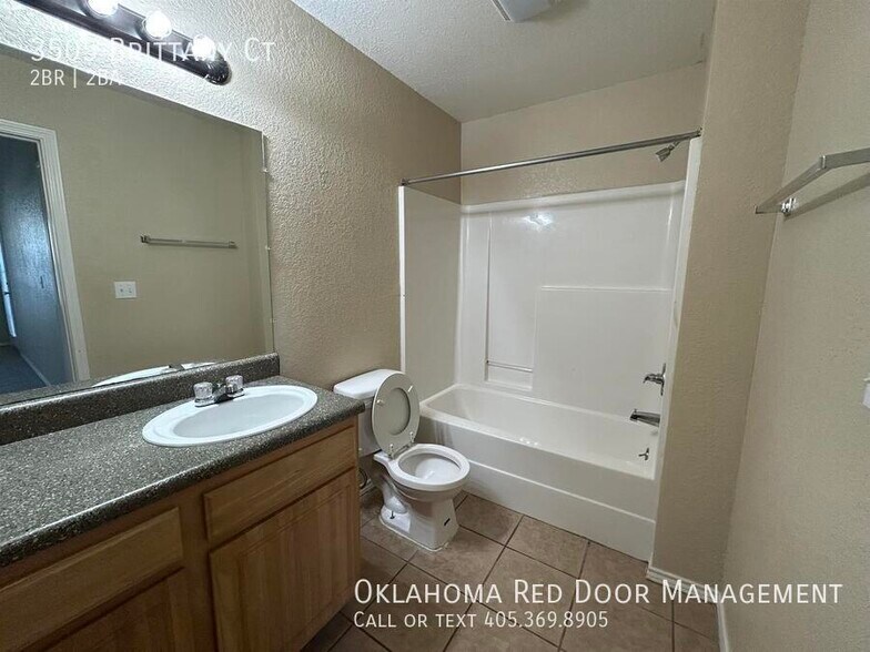 Building Photo - 3505 Brittany Ct