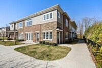 Building Photo - 5570 Arbor Chase Dr