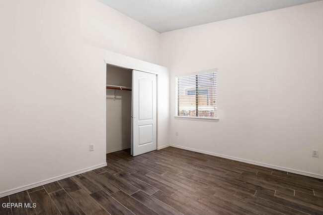 Building Photo - 14266 Gil Reyes Dr