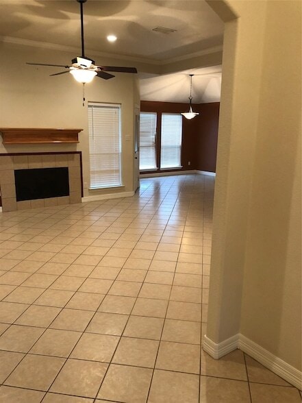 Building Photo - 13322 Colton Ln