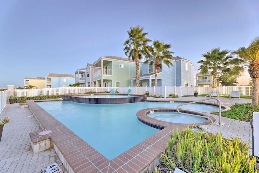 Building Photo - 110 Las Joyas Blvd