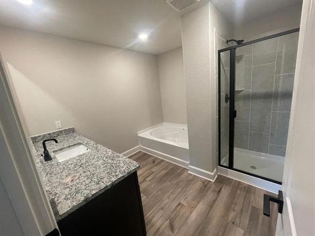 Building Photo - 312 Lone Wolf Trl