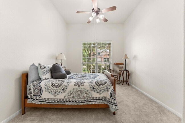 Building Photo - 2600 Lost Mine Tr