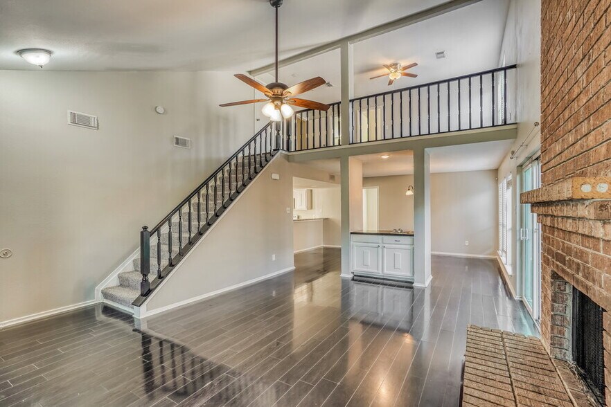 Building Photo - 3534 Duncaster Dr