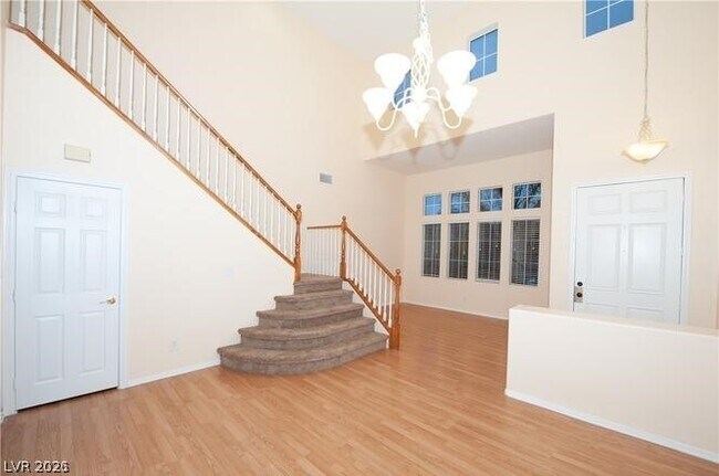 Building Photo - 11768 Del Sur Ave