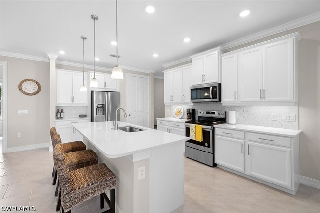 Building Photo - 18713 Lake Hammock Dr